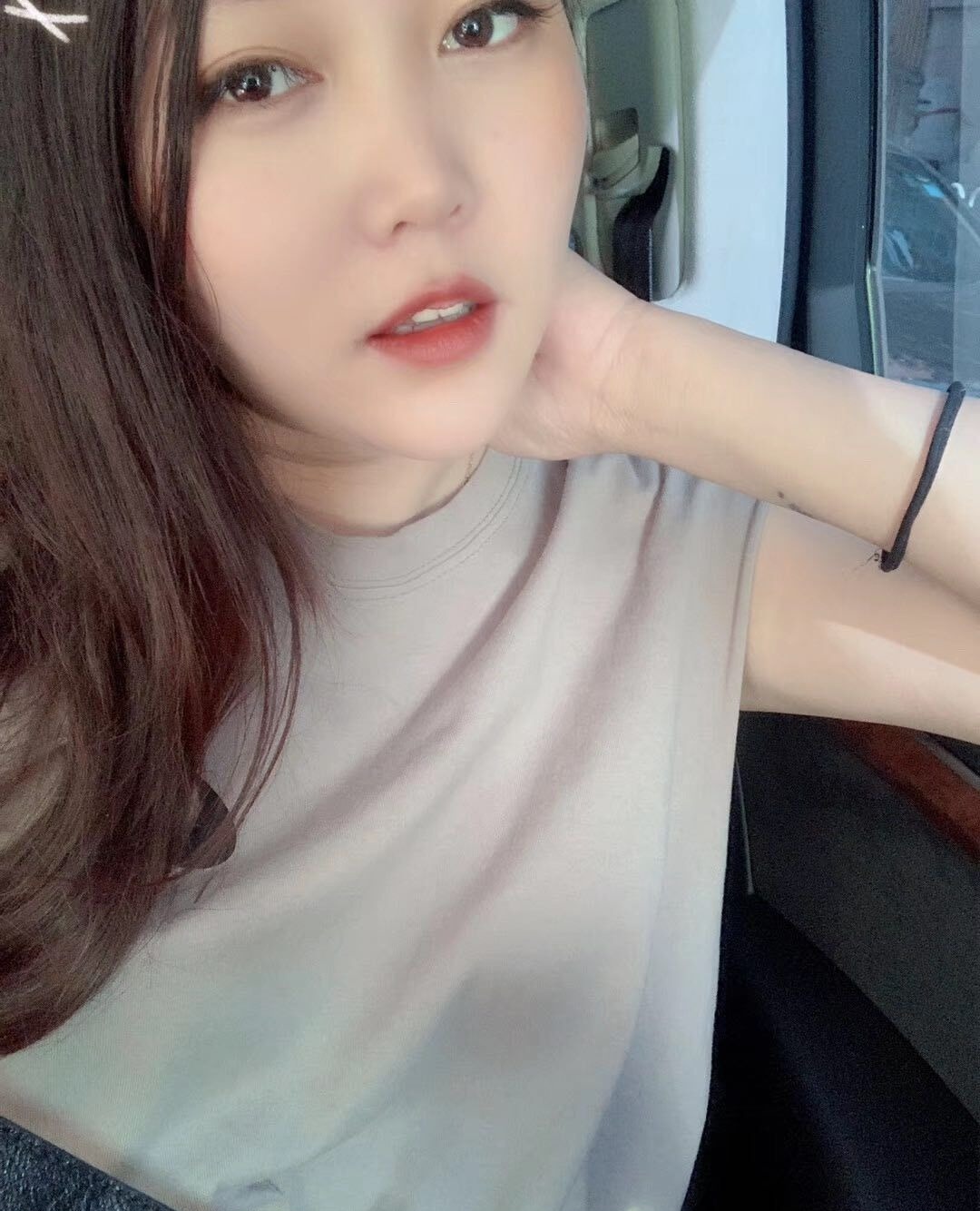 求抱走~找成熟实力小哥哥 第1张